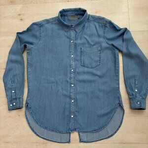 Athleta Bootjack Chambray /Tencel Shirt Size Small